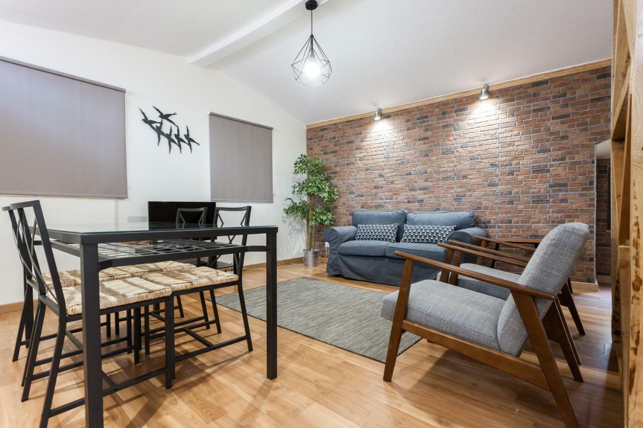 Flh Bairro Alto Stylish Apartment 리스본 외부 사진